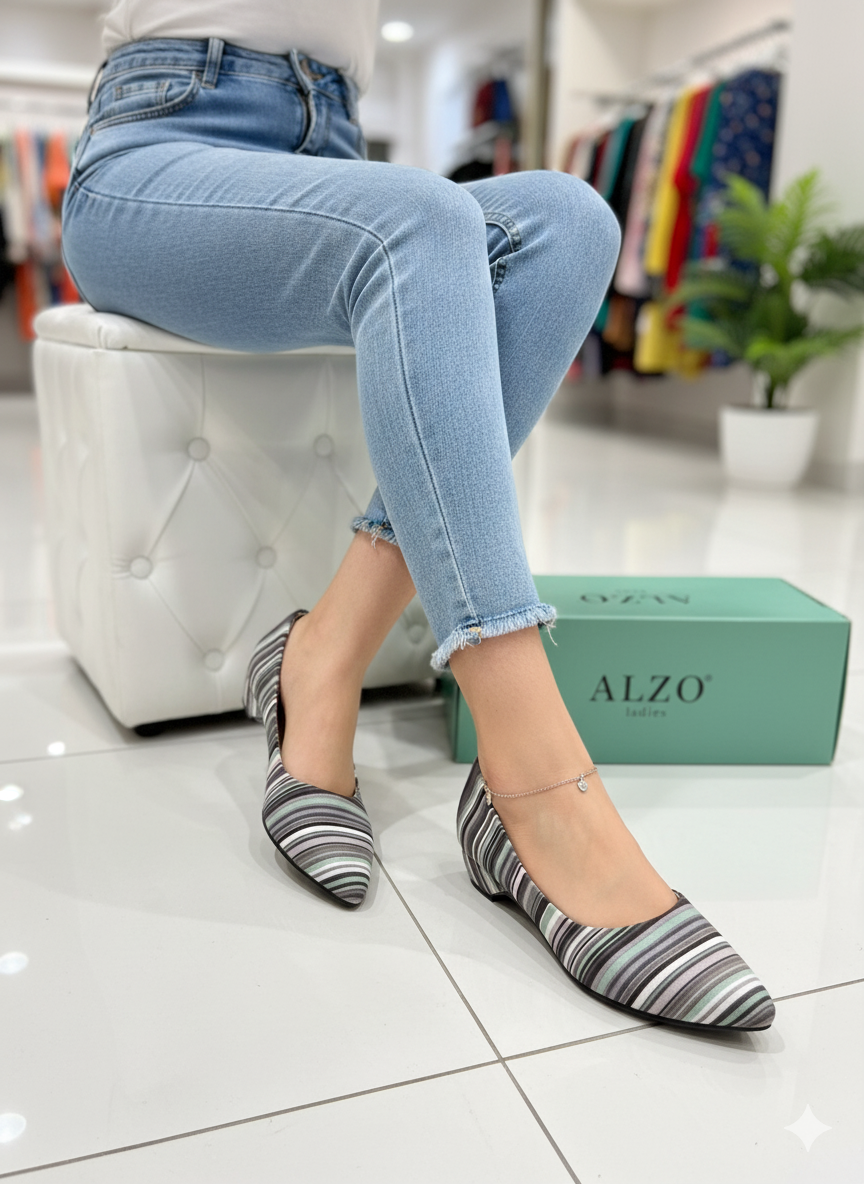 Ladies Casual Court Shoes F8800055